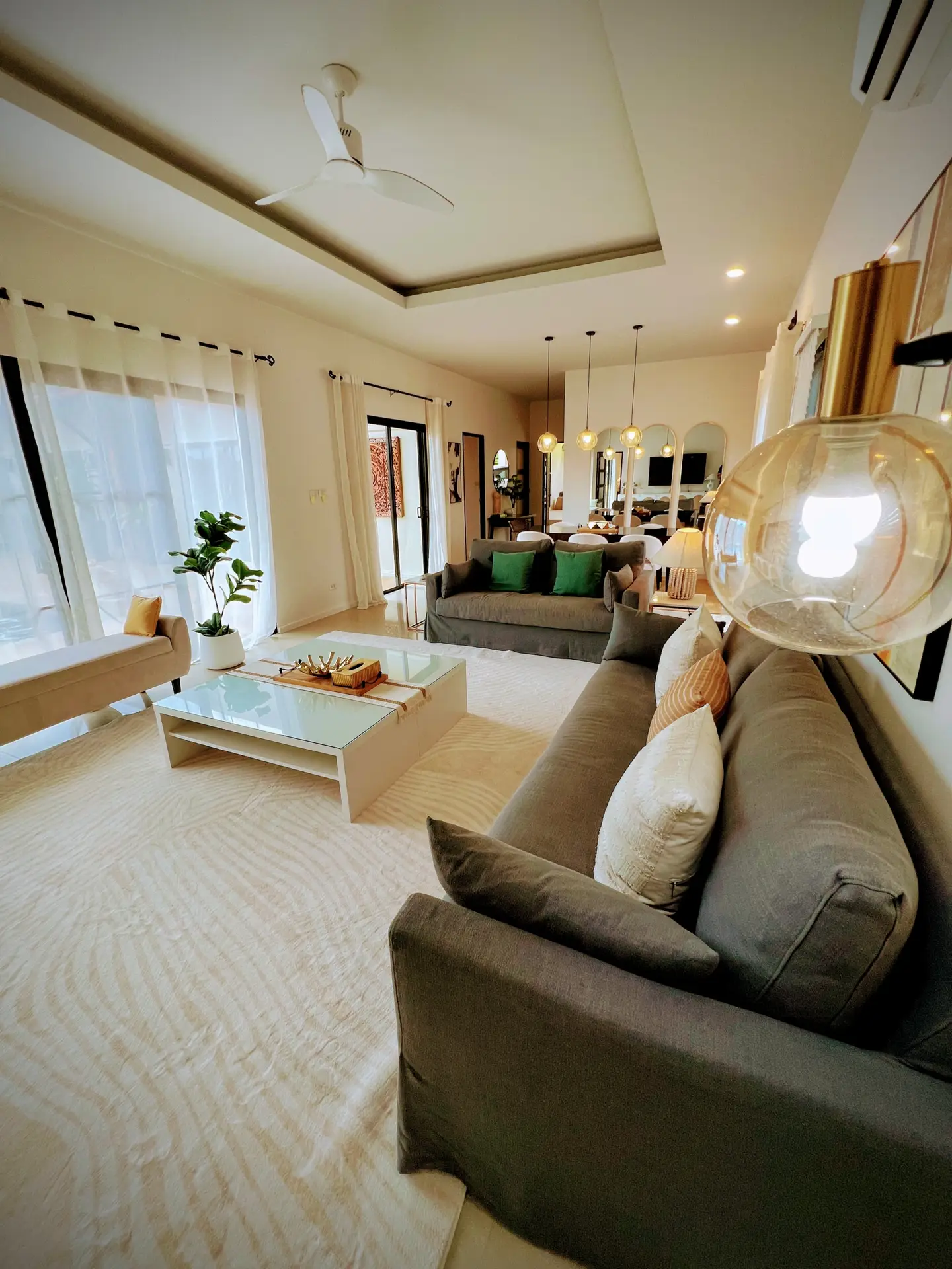 Living_Dining Room_4864