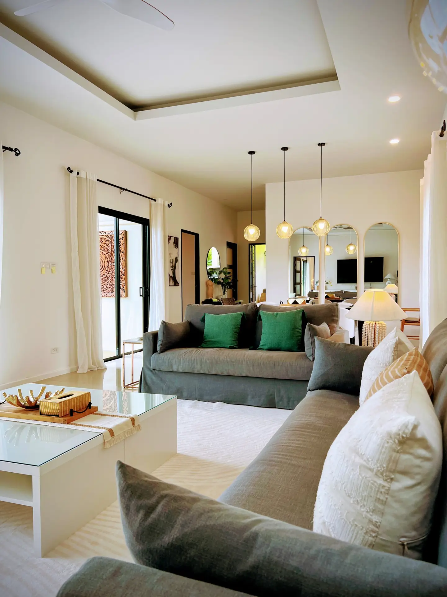 Living_Dining Room_4866